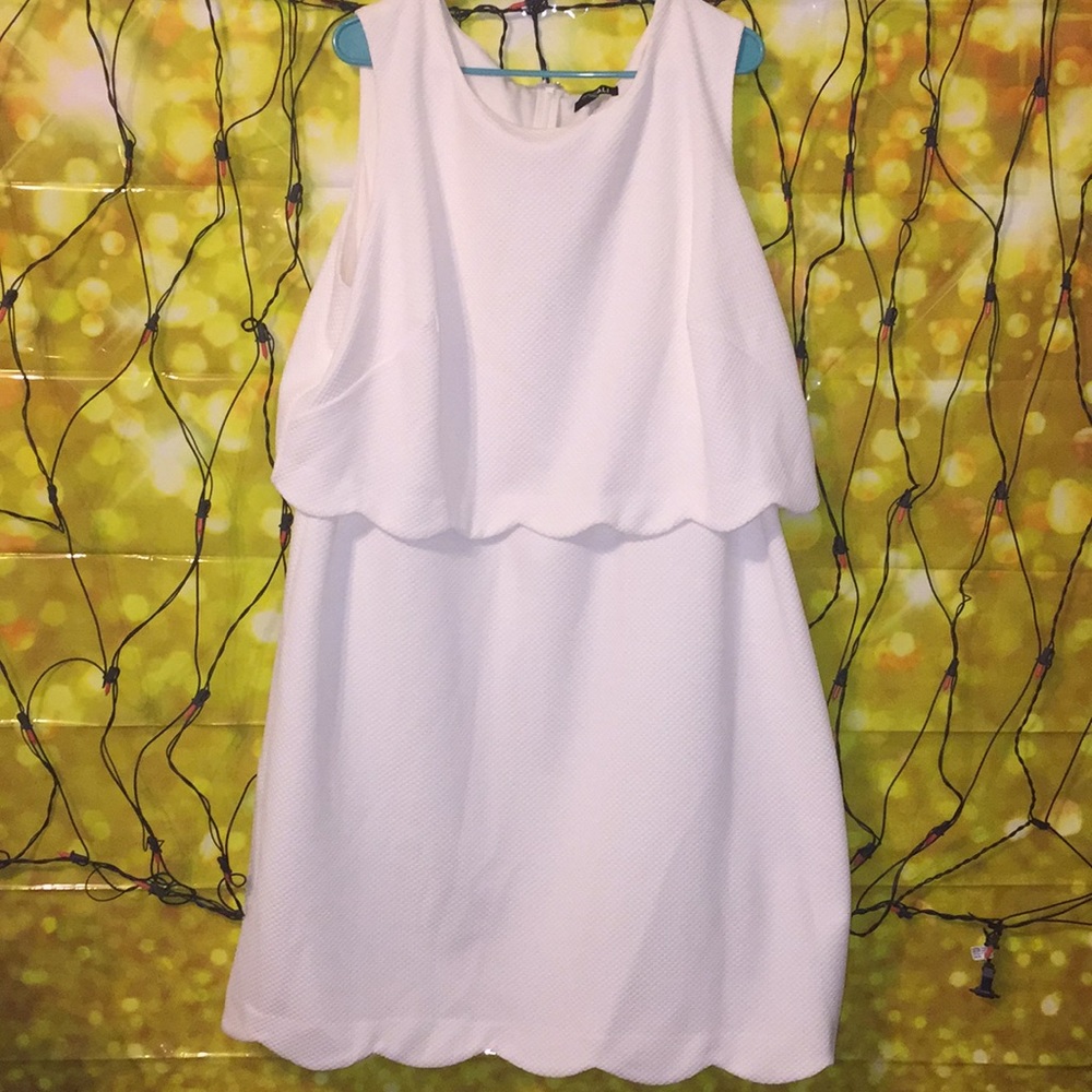 NEW White PLUS SIZE dress